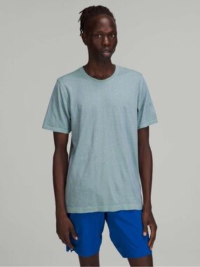 lululemon athletica Mint Green Short Sleeve Tee